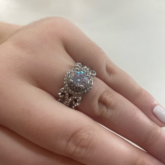 Princess ring SIZE 9 - Picture 2 of 2